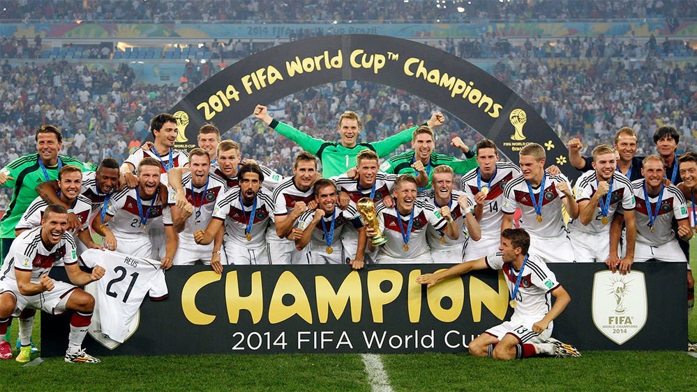 Đội tuyển Quốc gia Đức với tổng cộng 4 lần vô địch World Cup